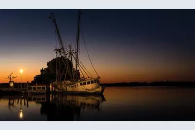 235 11th Street, Apalachicola, FL 32320 - Photo 6