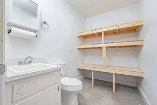 402 10 Lake Dr, Defuniak Springs, FL 32433 - Photo 48