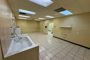 212 Government Ave, Niceville, FL 32578 - Photo 18