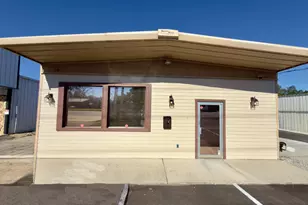 212 Government Ave, Niceville, FL 32578 - Photo 8