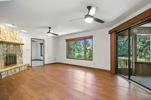 2409 Roberts Dr, Niceville, FL 32578 - Photo 18