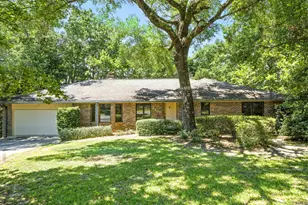 2409 Roberts Dr, Niceville, FL 32578 - Photo 42
