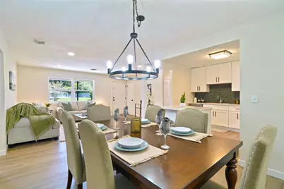 413 Andrew Drive, Valparaiso, FL 32580 - Photo 4