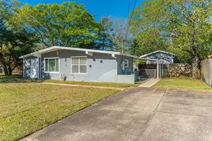 611 Shrewsbury Rd, Mary Esther, FL 32569 - Photo 2