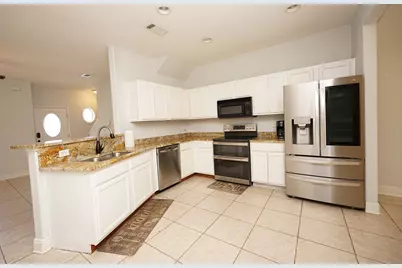 1905 Cottage Grove Lane, Niceville, FL 32578 - Photo 10