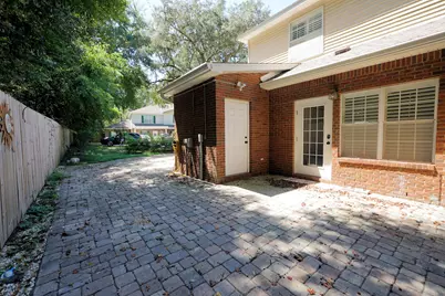 1905 Cottage Grove Lane, Niceville, FL 32578 - Photo 2