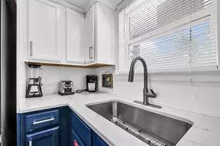 330 Bluefish Dr, Fort Walton Beach, FL 32548 - Photo 10