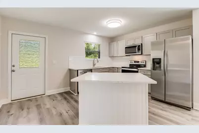 3871 Second Avenue, Laurel Hill, FL 32567 - Photo 10