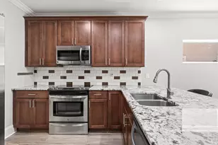 496 Soundview Ct, Mary Esther, FL 32569 - Photo 4