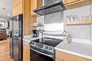 213 Pinetree Dr, Panama City Beach, FL 32413 - Photo 28