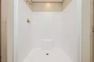 524 E Tiger Lily Ln E, Defuniak Springs, FL 32433 - Photo 20