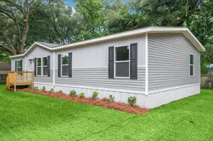 524 E Tiger Lily Ln E, Defuniak Springs, FL 32433 - Photo 22