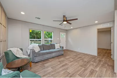 524 E Tiger Lily Lane E, Defuniak Springs, FL 32433 - Photo 12