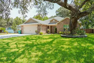 109 Thornhill Rd, Fort Walton Beach, FL 32547 - Photo 36