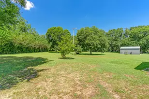 1401 Greenwood Rd, Baker, FL 32531 - Photo 36