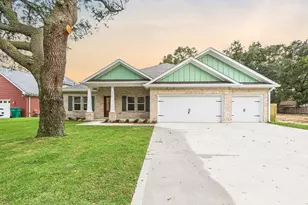 1619 Moore St, Niceville, FL 32578 - Photo 1