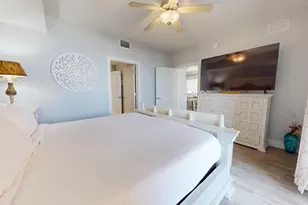 15928 Front Beach Rd, Panama City Beach, FL 32413 - Photo 24