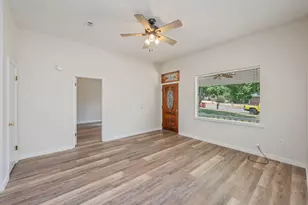 1912 N Pearl Street Street N, Crestview, FL 32536 - Photo 8