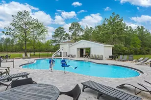 6707 Sarah Ann Way, Laurel Hill, FL 32567 - Photo 2