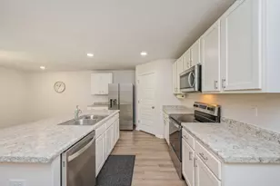 6707 Sarah Ann Way, Laurel Hill, FL 32567 - Photo 12