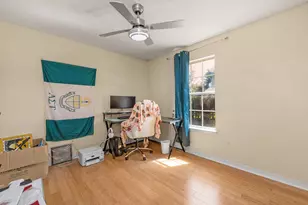 7241 Antoinette Cir, Navarre, FL 32566 - Photo 16