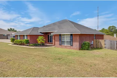 419 Triton Street, Crestview, FL 32536 - Photo 4