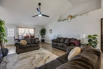 419 Triton Street, Crestview, FL 32536 - Photo 10