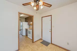 422 Fleetwood Dr, Mary Esther, FL 32569 - Photo 18