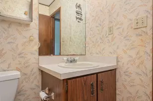 422 Fleetwood Dr, Mary Esther, FL 32569 - Photo 26