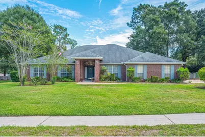 5863 Hunting Meadows Drive, Crestview, FL 32536 - Photo 2