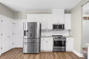 332 E Club House Dr E, Freeport, FL 32439 - Photo 10