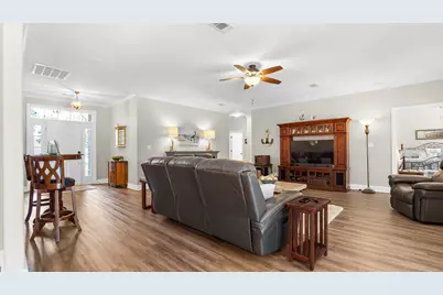 332 E Club House Drive E, Freeport, FL 32439 - Photo 18