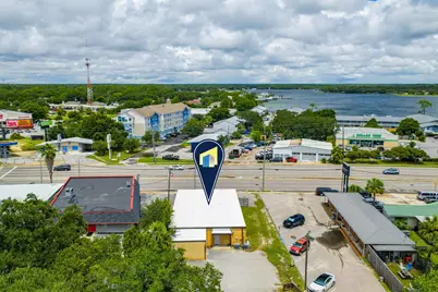 711 NE Eglin Parkway NE, Fort Walton Beach, FL 32547 - Photo 2