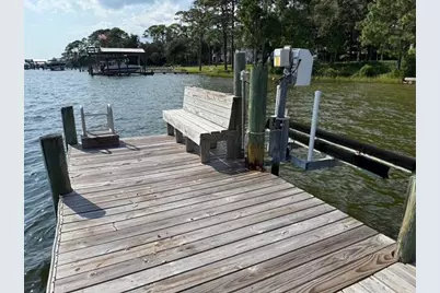 809 E Miracle Strip Parkway E, Mary Esther, FL 32569 - Photo 16