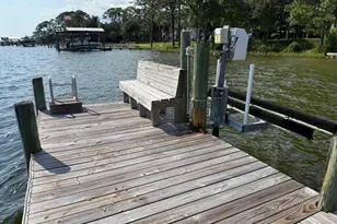 809 E Miracle Strip Parkway E, Mary Esther, FL 32569 - Photo 16