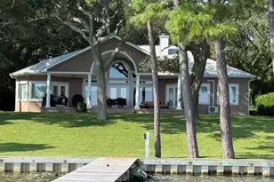 809 E Miracle Strip Parkway E, Mary Esther, FL 32569 - Photo 2