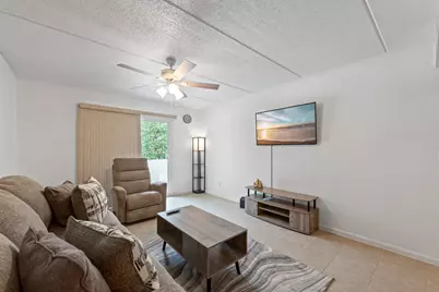 209 W Miracle Strip Parkway W #J201, Mary Esther, FL 32569 - Photo 4