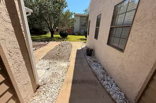 1054 9th St, Shalimar, FL 32579 - Photo 2