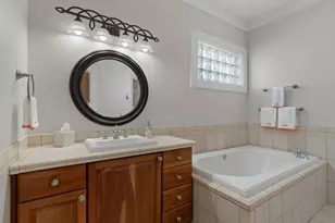 7303 Spinnaker Ct, Navarre, FL 32566 - Photo 24