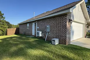 6039 Walk Along Wy, Crestview, FL 32536 - Photo 4