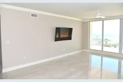 15400 Emerald Coast Parkway #UNIT 406, Destin, FL 32541 - Photo 10