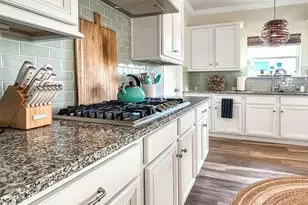 401 Front St, Port Saint Joe, FL 32456 - Photo 10