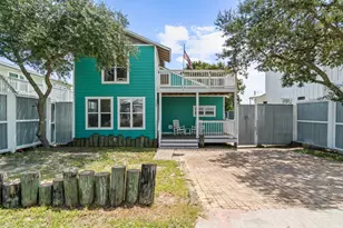 212 13th St, Panama City Beach, FL 32413 - Photo 2