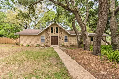 2816 Whisper Pine Drive, Gulf Breeze, FL 32563 - Photo 1
