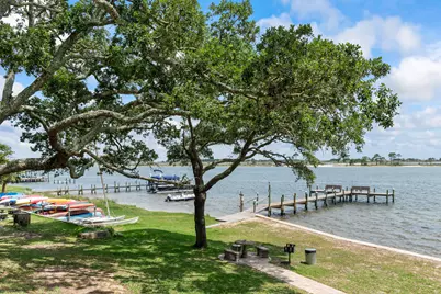 209 W Miracle Strip Parkway W #D102, Mary Esther, FL 32569 - Photo 12