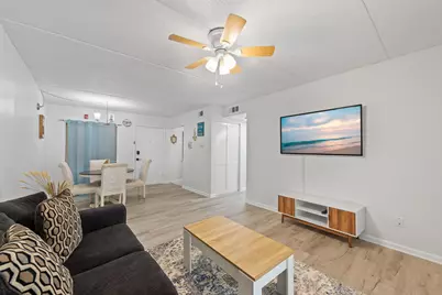 209 W Miracle Strip Parkway W #D102, Mary Esther, FL 32569 - Photo 6