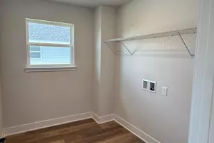 2410 Aleia Ln, Crestview, FL 32536 - Photo 14