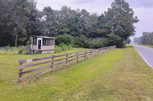 650 Satellite Rd, Graceville, FL 32440 - Photo 2