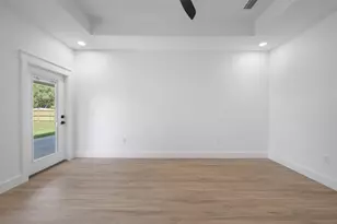 2366 Crescent Rd, Navarre, FL 32566 - Photo 24