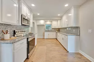 147 Gillis Dr, Crestview, FL 32536 - Photo 12